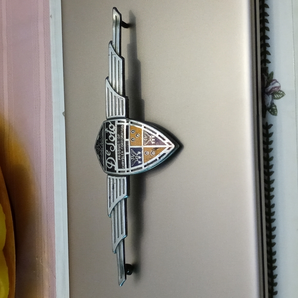 Chrysler corporation Other - Antique Desoto car emblem